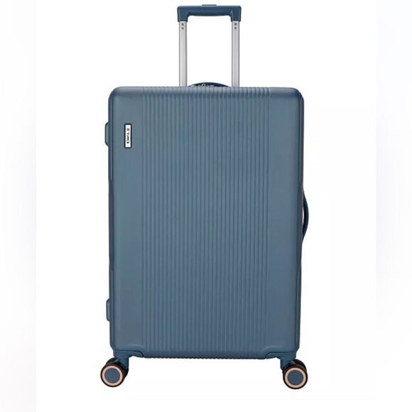 Tag Gateway 2.0 Piece Hard side Spinner 20“ Luggage suitcase $439 - Picture 1 of 9